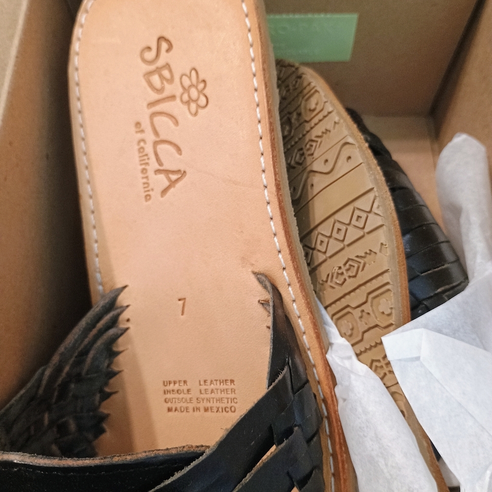 New in Box Sbicca Black Leather Huarache Slide Sandals Size 7 - Picture 5 of 7
